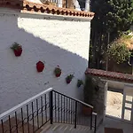 Bed and Breakfast Simira 4*