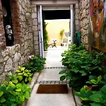 Simira Bed and Breakfast
