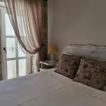 Simira Bed & Breakfast Alaçatı
