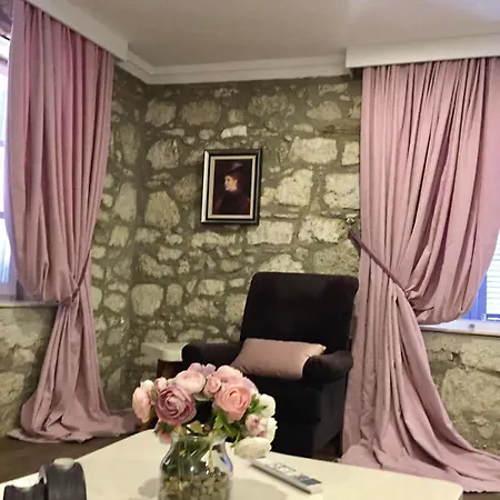 Bed & Breakfast Simira 4*