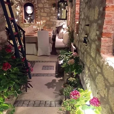 Simira Bed & Breakfast Alacati
