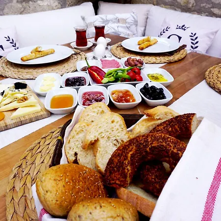 Simira Bed & Breakfast Alaçatı