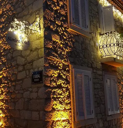 Simira Bed & Breakfast Alaçatı