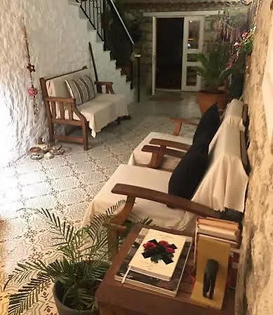 Simira Bed & Breakfast